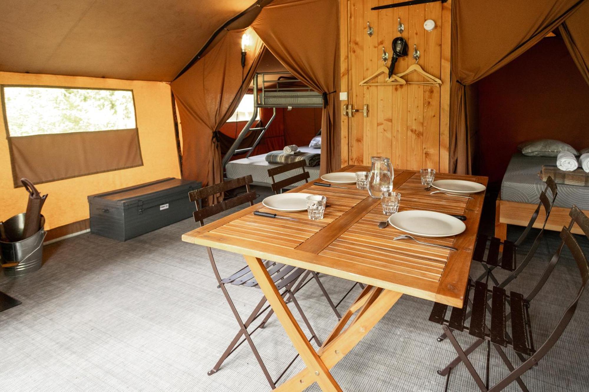 Huttopia Foret Des Vosges Barbey-Seroux الغرفة الصورة